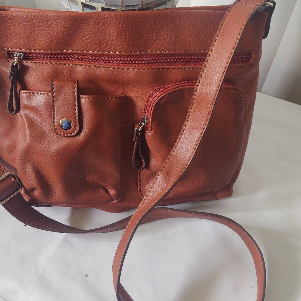 Relic Soft Leather Burnt Orange Purse